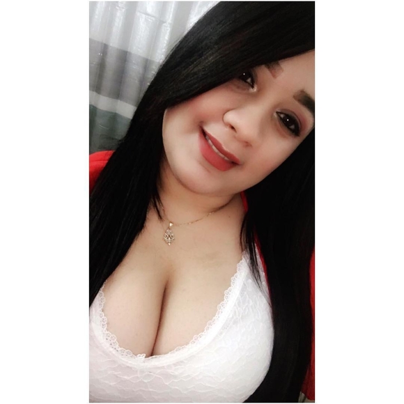 Meet your Posher, Yaneiry - Picture 1 of 1